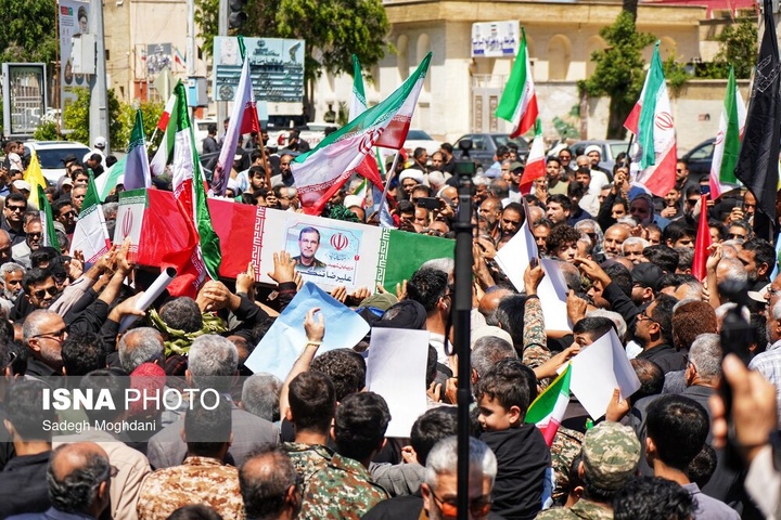 تشییع پیکر دریابان شهید «علیرضا تنگسیری» - بوشهر