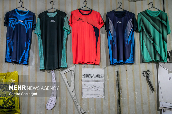 کارگاه جهادی دوخت پرچم ایران