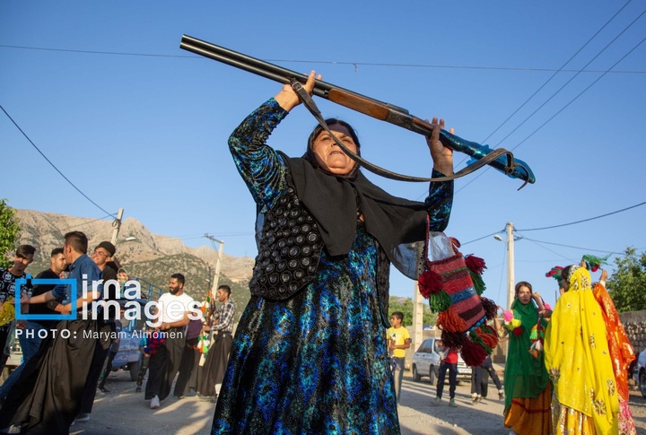 «برنو» نماد ایستادگی عشایر مقابل دشمن