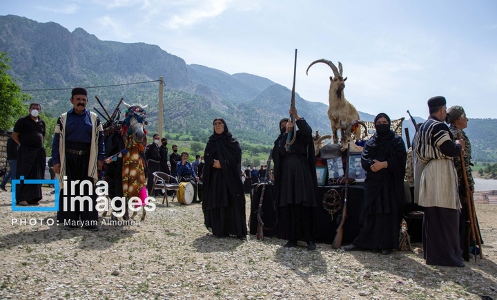 «برنو» نماد ایستادگی عشایر مقابل دشمن