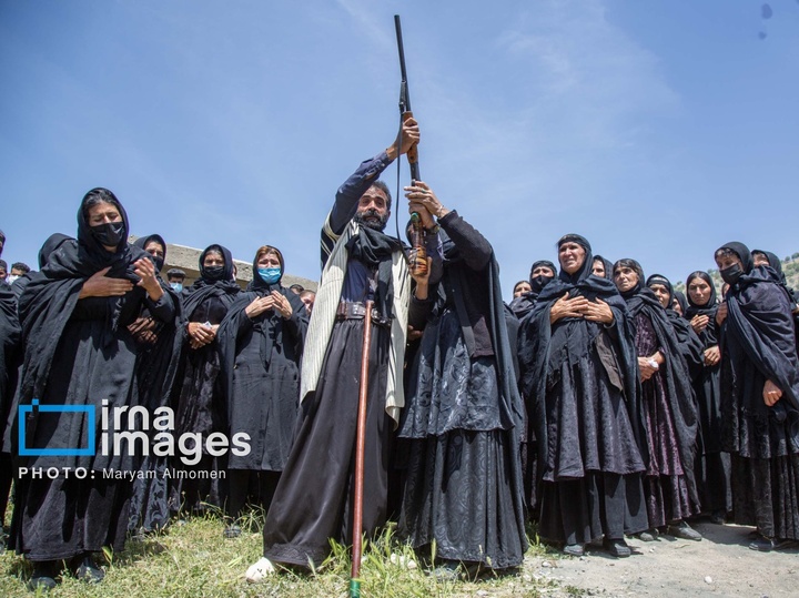 «برنو» نماد ایستادگی عشایر مقابل دشمن
