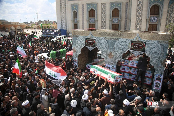 مراسم تشییع پیکر مطهر ۱۷ شهید حملات آمریکایی اسرائیلی در قم