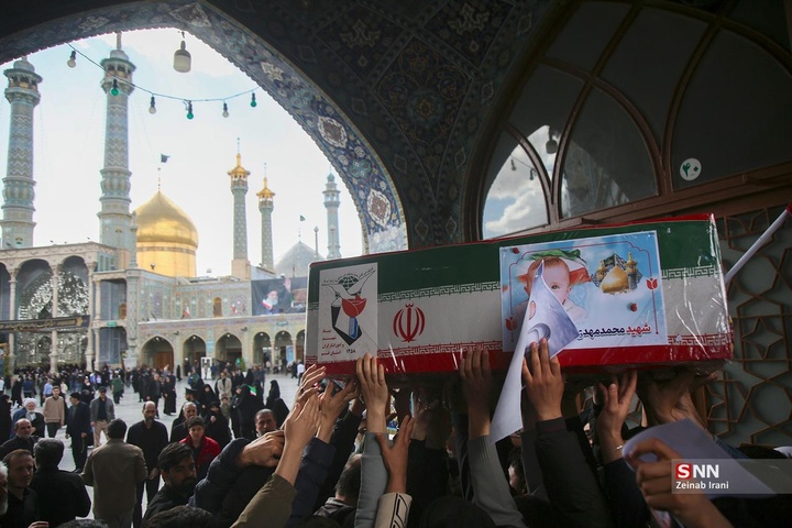 مراسم تشییع پیکر مطهر ۱۷ شهید حملات آمریکایی اسرائیلی در قم