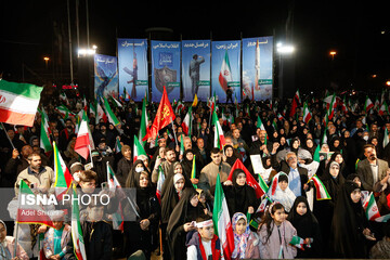 اجتماع مردم در حمایت از مدافعان وطن - اصفهان