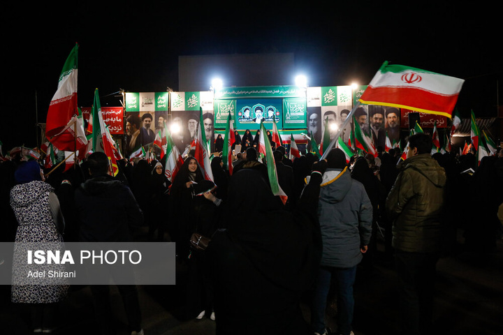 اجتماع مردم در حمایت از مدافعان وطن - اصفهان