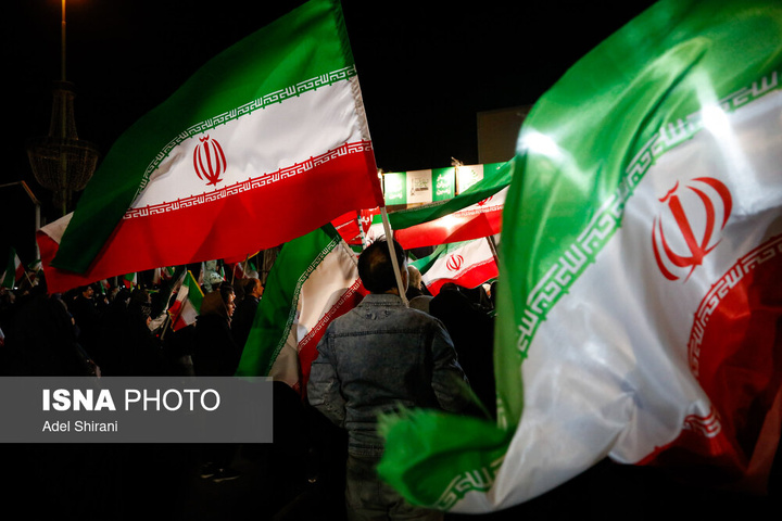 اجتماع مردم در حمایت از مدافعان وطن - اصفهان