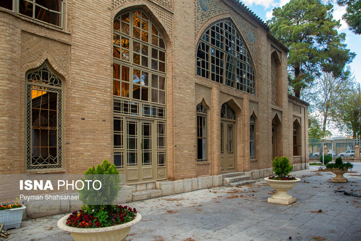 خسارات ناشی از تجاوز هوایی آمریکایی صهیونی به تالار اشرف اصفهان