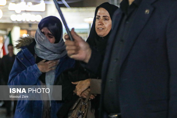 شامگاه یکشنبه ۱۶ فروردین ۱۴۰۵، مردم یزد هم‌زمان با دیگر نقاط کشورمان با حضور در خیابان‌ها و میادین اصلی شهر، ضمن گرامیداشت یاد رهبر شهید انقلاب، با حضرت آیت‌الله سیدمجتبی خامنه‌ای تجدید بیعت و حمایت خ