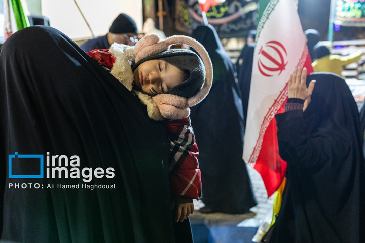 تجمع شبانه اهالی مارالان تبریز در حمایت از رزمندگان میدانز