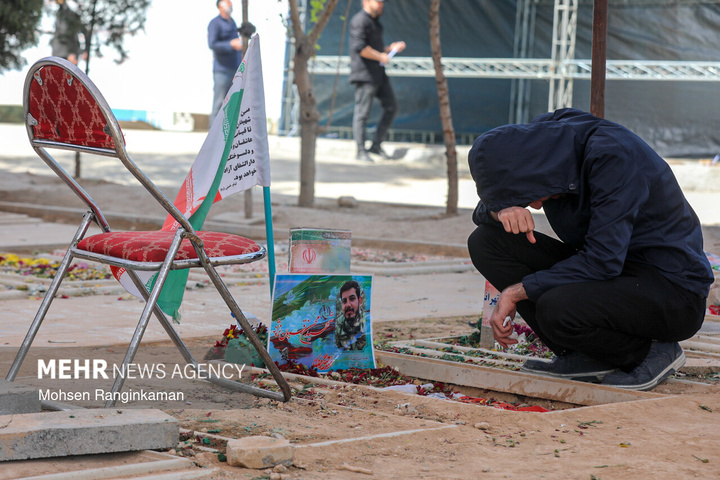 وداع با پیکر شهدای حملات صهیونی-آمریکایی