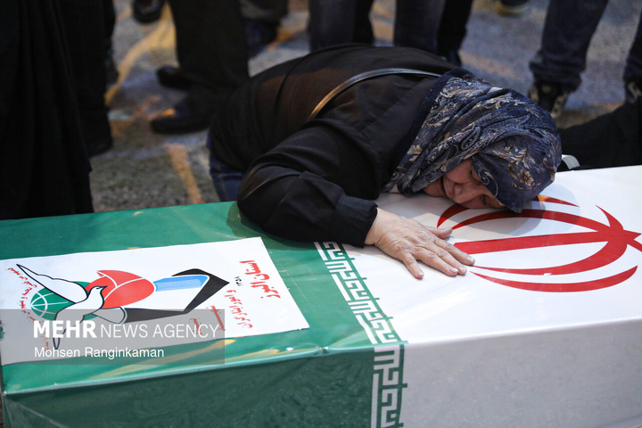 وداع با پیکر شهدای حملات صهیونی-آمریکایی