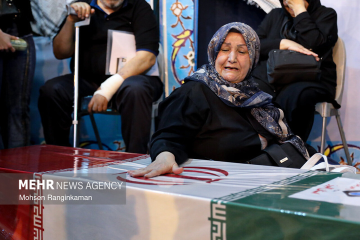 وداع با پیکر شهدای حملات صهیونی-آمریکایی