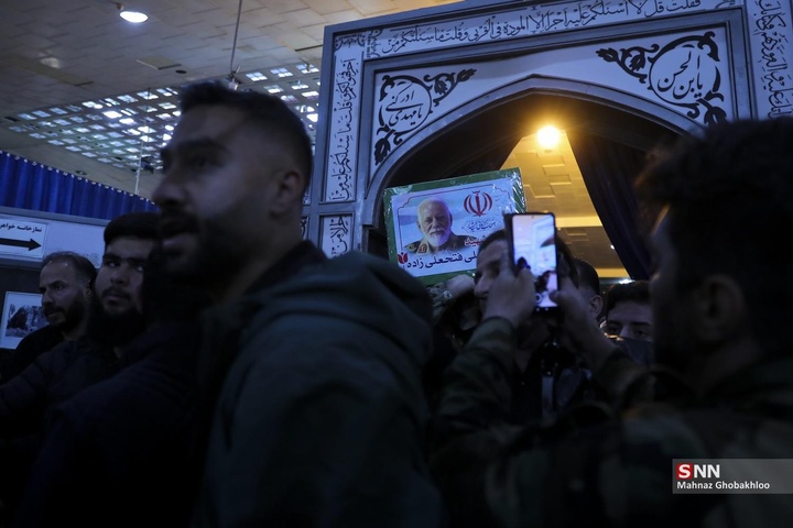 تشییع و خاکسپاری فرمانده یگان ویژه فاتحین در بهشت زهرا (سلام‌الله علیها)