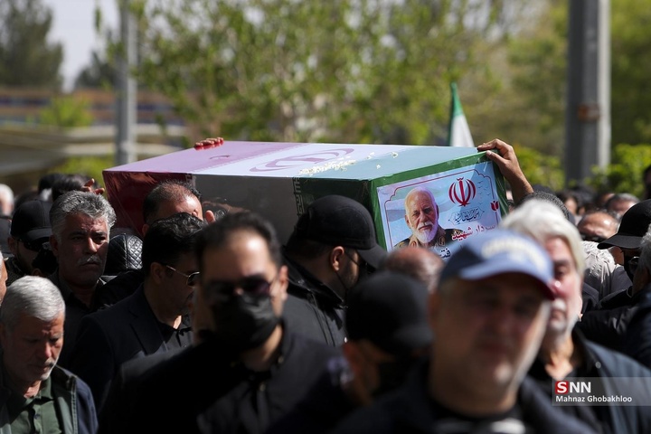 تشییع و خاکسپاری فرمانده یگان ویژه فاتحین در بهشت زهرا (سلام‌الله علیها)