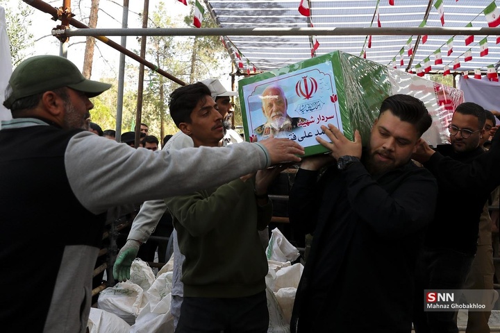 تشییع و خاکسپاری فرمانده یگان ویژه فاتحین در بهشت زهرا (سلام‌الله علیها)