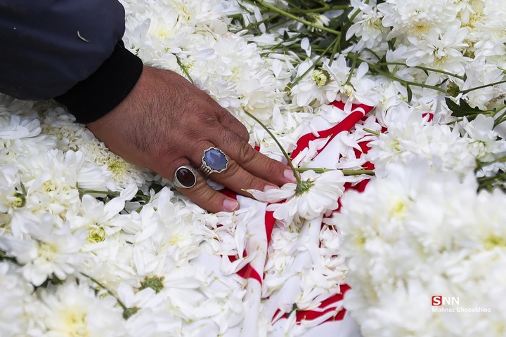 تشییع و خاکسپاری فرمانده یگان ویژه فاتحین در بهشت زهرا (سلام‌الله علیها)