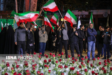 تجمع اهالی هنر در محکومیت تجاوز آمریکا و اسراییل به ایران و به یاد شهدای مدرسه میناب