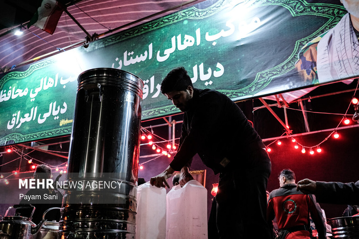 موکب‌داران اربعین مهمان تجمعات مردمی تهران