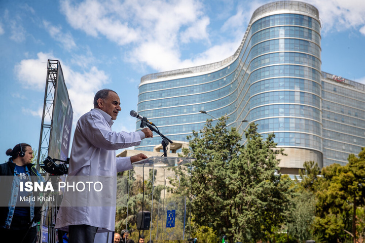 تجمع کادر سلامت در محکومیت حملات آمریکا و رژیم صهیونیستی