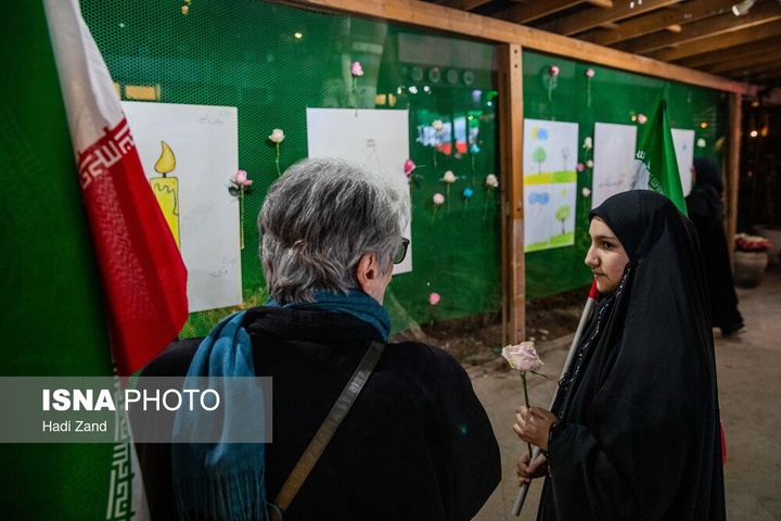 تجمع اهالی هنر در محکومیت تجاوز آمریکا و اسراییل به ایران و به یاد شهدای مدرسه میناب