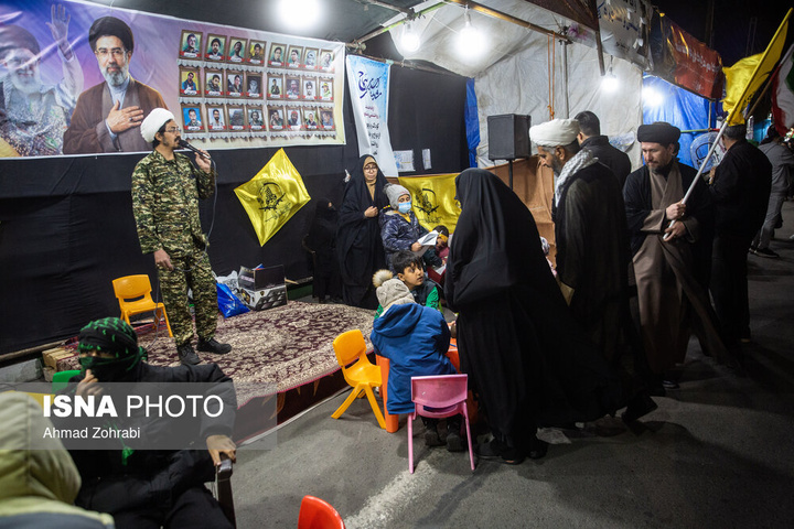 حمایت موکب‌های غیر ایرانی در تجمعات شبانه قم