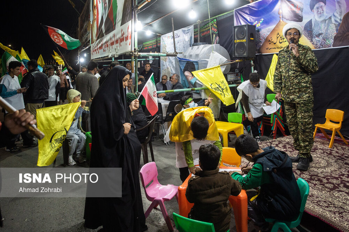 حمایت موکب‌های غیر ایرانی در تجمعات شبانه قم