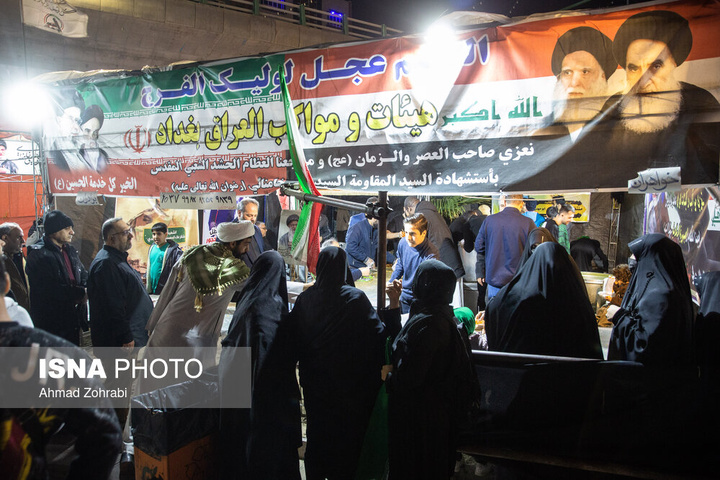 حمایت موکب‌های غیر ایرانی در تجمعات شبانه قم