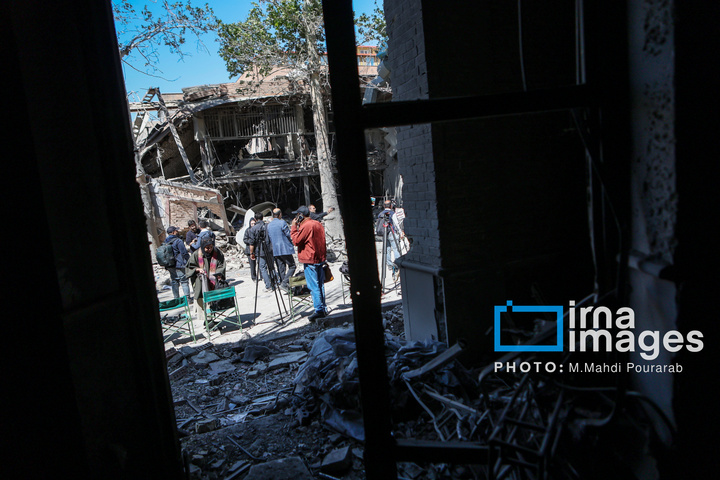 آثار حملات هوایی به دانشگاه صنعتی شریف