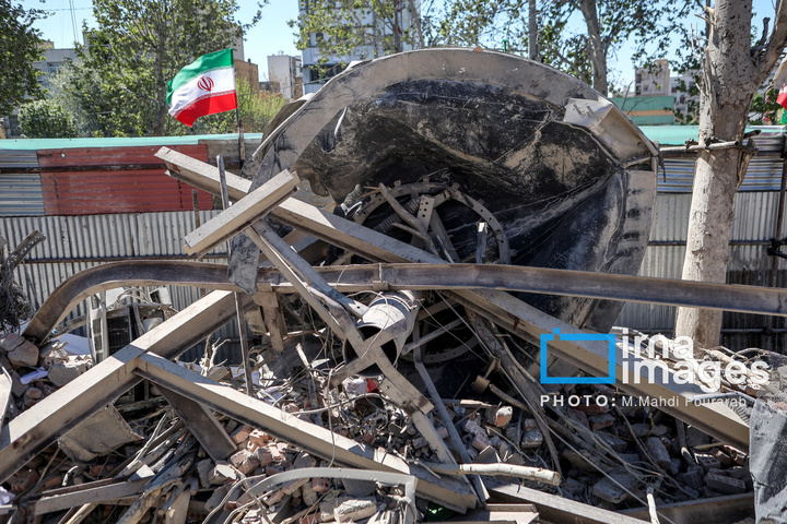 آثار حملات هوایی به دانشگاه صنعتی شریف