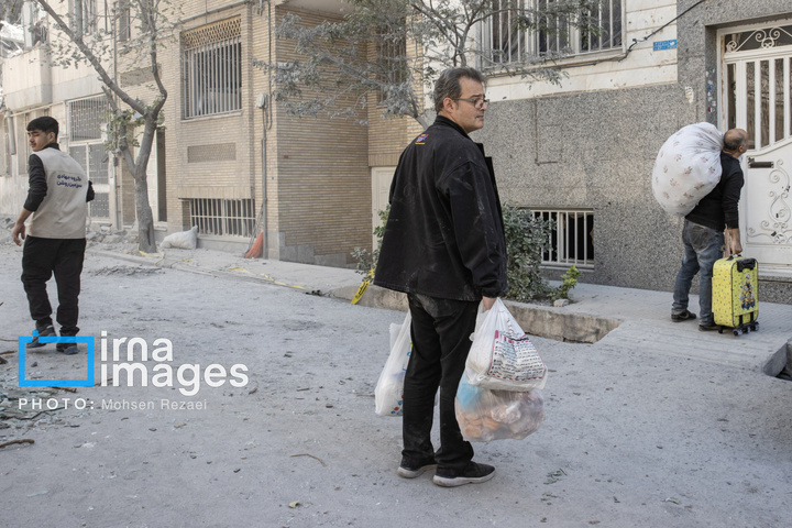 حمله هوایی به مناطق مسکونی تهران