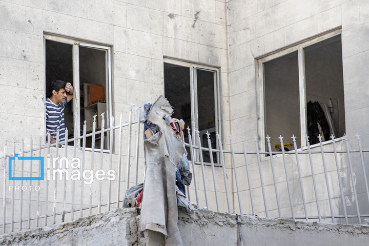 حمله هوایی به مناطق مسکونی تهران