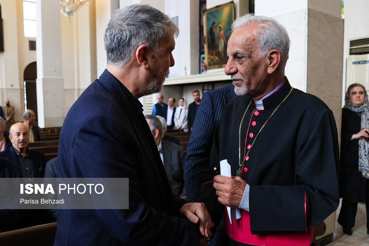 مراسم چهلم رهبر شهید در کلیسای سرکیس مقدس تهران