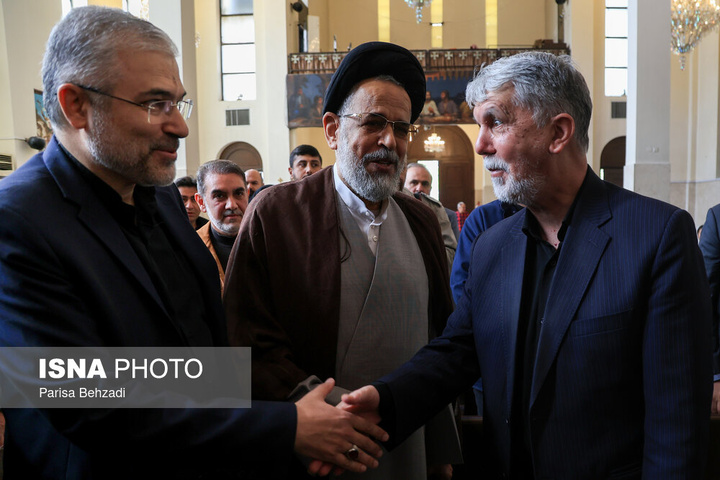 مراسم چهلم رهبر شهید در کلیسای سرکیس مقدس تهران