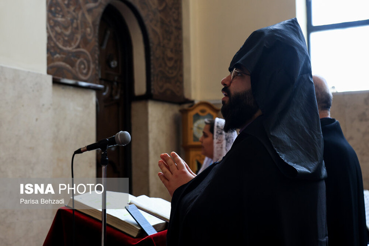 مراسم چهلم رهبر شهید در کلیسای سرکیس مقدس تهران