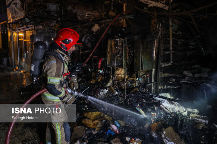 آتش‌سوزی بازار گل فتح‌آباد - مشهد