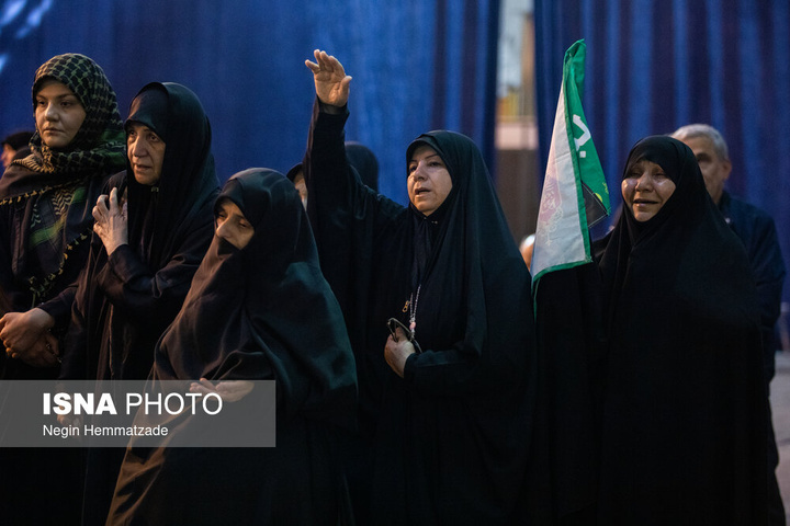 مراسم خاکسپاری پیکر شهید کمال خرازی