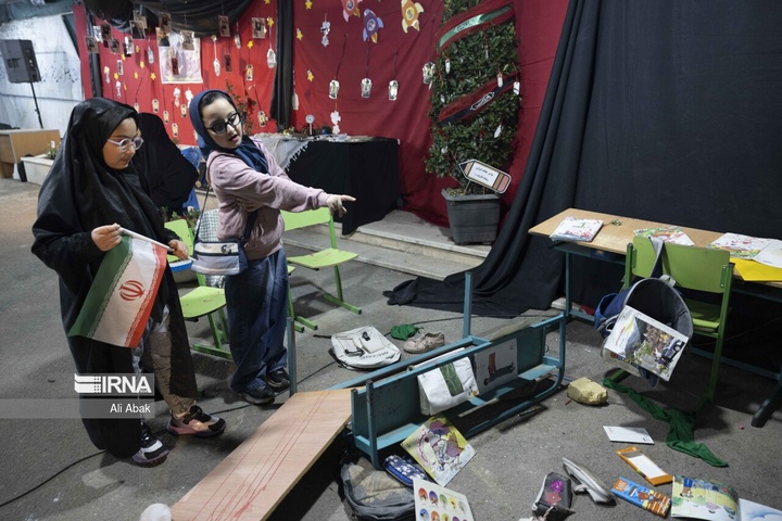 یاد دانش‌آموزان شهید میناب در حسینیه حیات طیبه