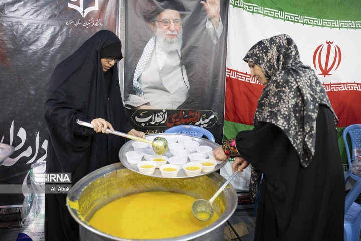 یاد دانش‌آموزان شهید میناب در حسینیه حیات طیبه