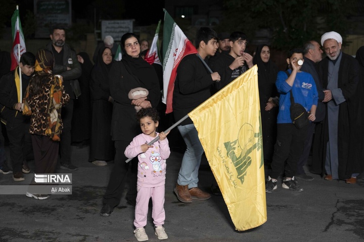 یاد دانش‌آموزان شهید میناب در حسینیه حیات طیبه