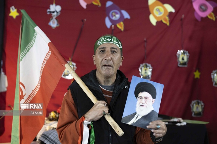 یاد دانش‌آموزان شهید میناب در حسینیه حیات طیبه