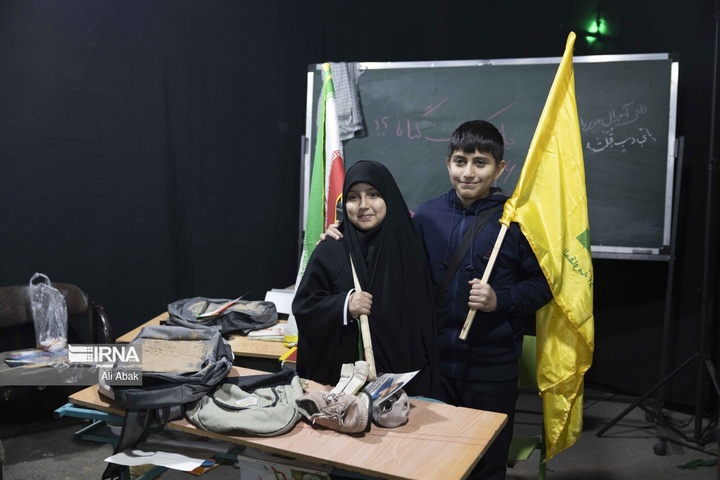 یاد دانش‌آموزان شهید میناب در حسینیه حیات طیبه