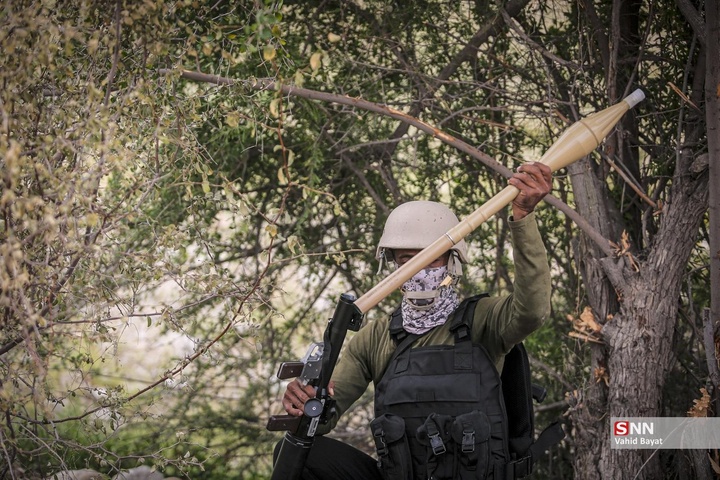 استقرار تکاوران عملیات ویژه نیروی دریایی ارتش در سواحل جنوب کشور