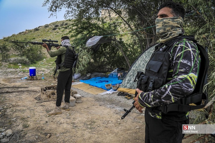 استقرار تکاوران عملیات ویژه نیروی دریایی ارتش در سواحل جنوب کشور