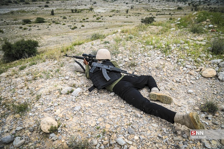 استقرار تکاوران عملیات ویژه نیروی دریایی ارتش در سواحل جنوب کشور