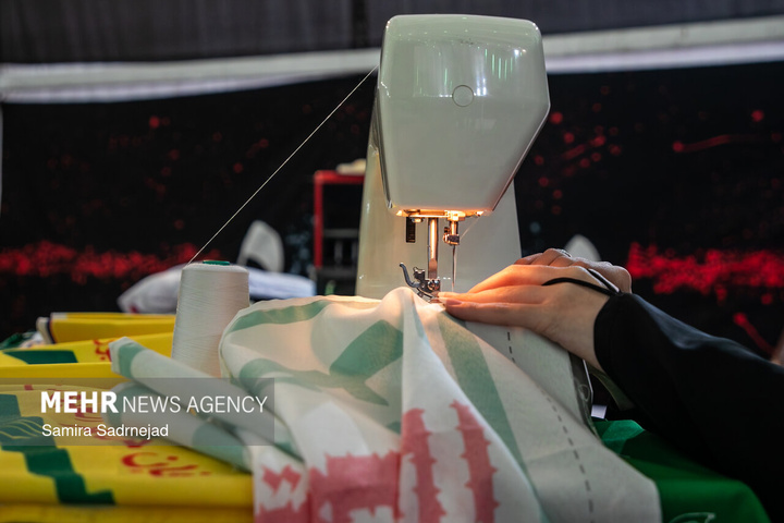 خیمه هنر در میدان شهدای هفتم تیر