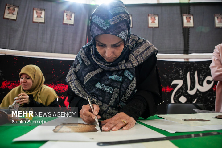 خیمه هنر در میدان شهدای هفتم تیر