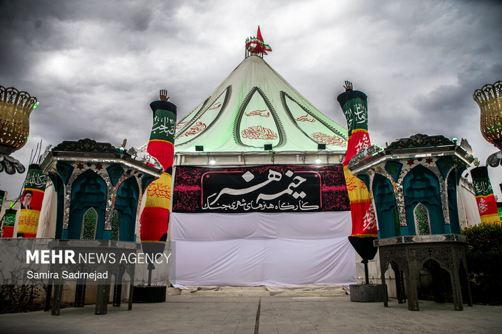 خیمه هنر در میدان شهدای هفتم تیر