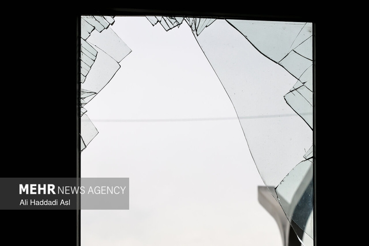 تخریب بخشی از کارخانه‌ها در جنگ رمضان