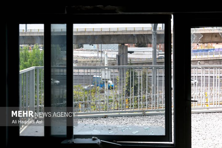 تخریب بخشی از کارخانه‌ها در جنگ رمضان