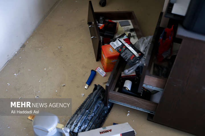 تخریب بخشی از کارخانه‌ها در جنگ رمضان